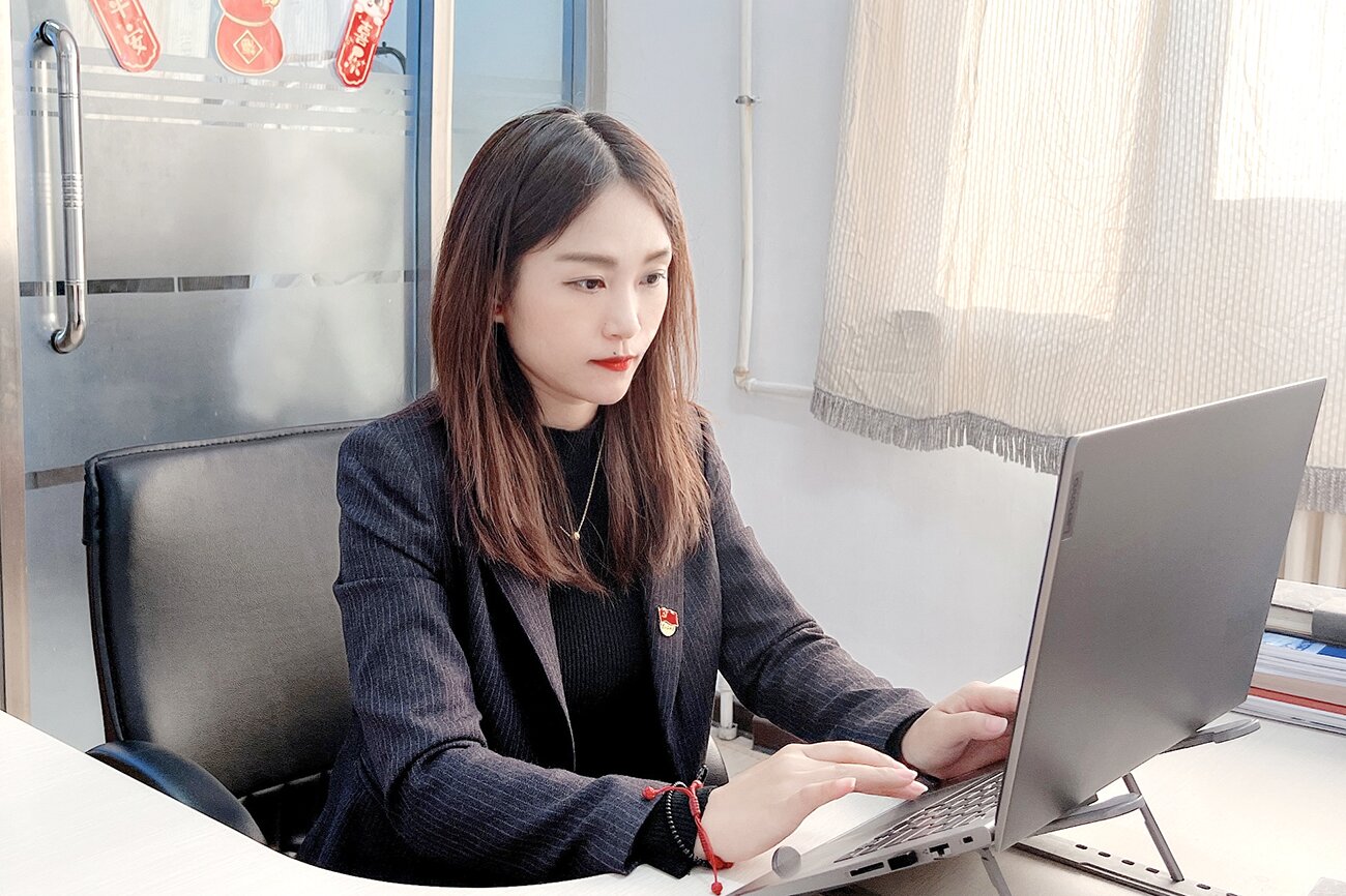 亿万先生mr集团国资战队“英雄谱”事迹专栏——中药公司医学与市场部医学经理王丽宇